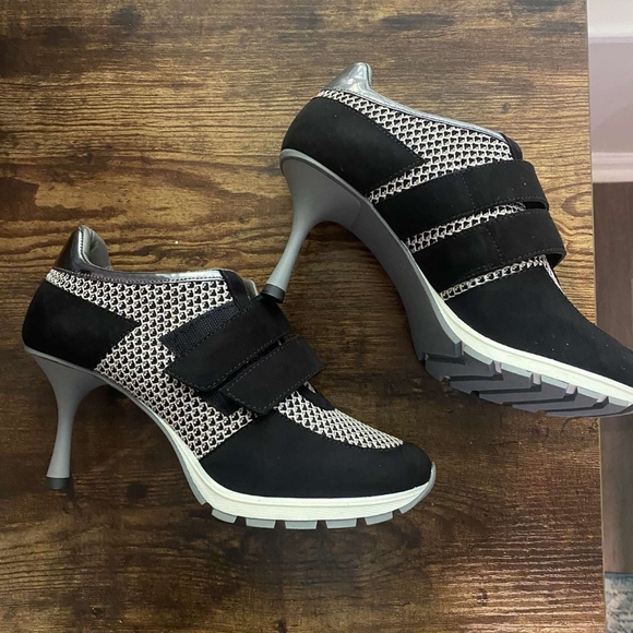 The Blake Sneex, size 8, NWT - Picture 5 of 12